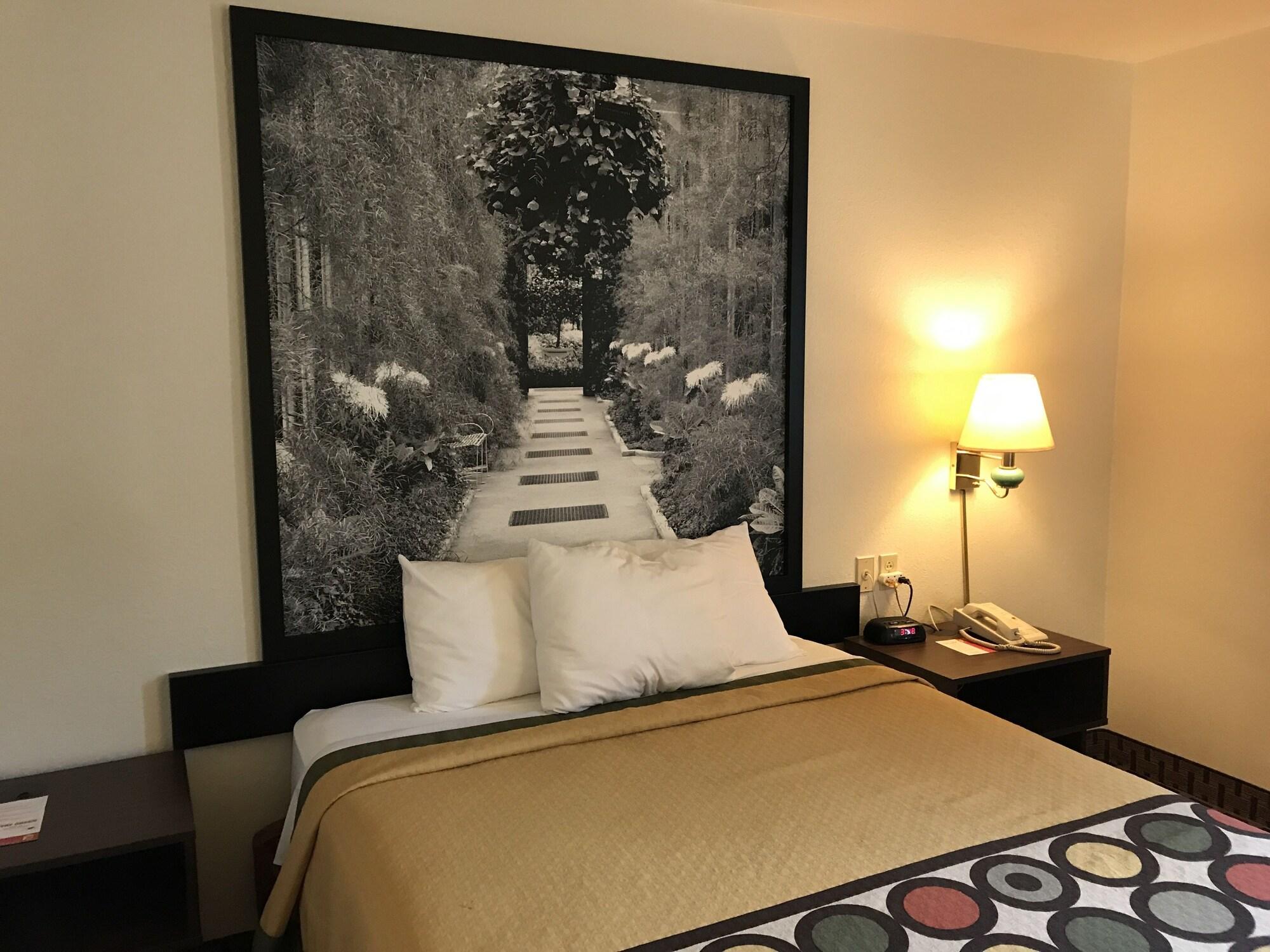 ซูเปอร์ 8 บาย วินด์แฮม แคนอนส์เบิร์ก/พิตส์เบิร์ก แอเรีย Hotel Canonsburg ภายนอก รูปภาพ